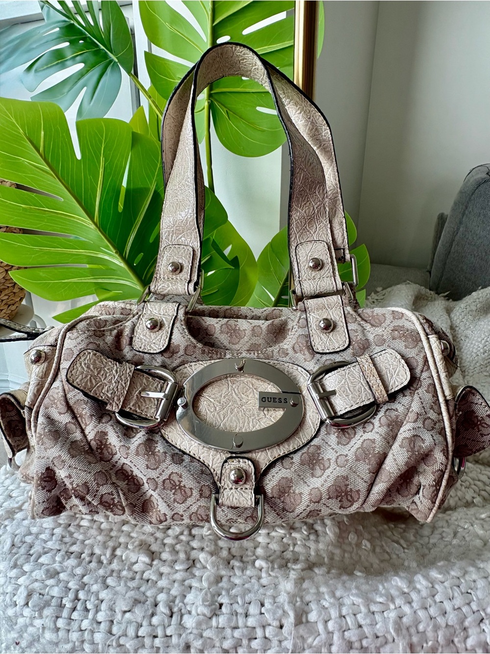 Vintage Y2K GUESS Osaka Monogram G Logo Buckle Cargo Satchel Bag